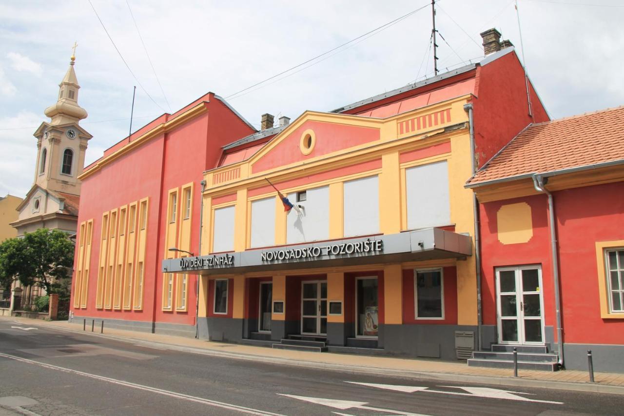 Hostel Stari Grad Novi Sad Extérieur photo